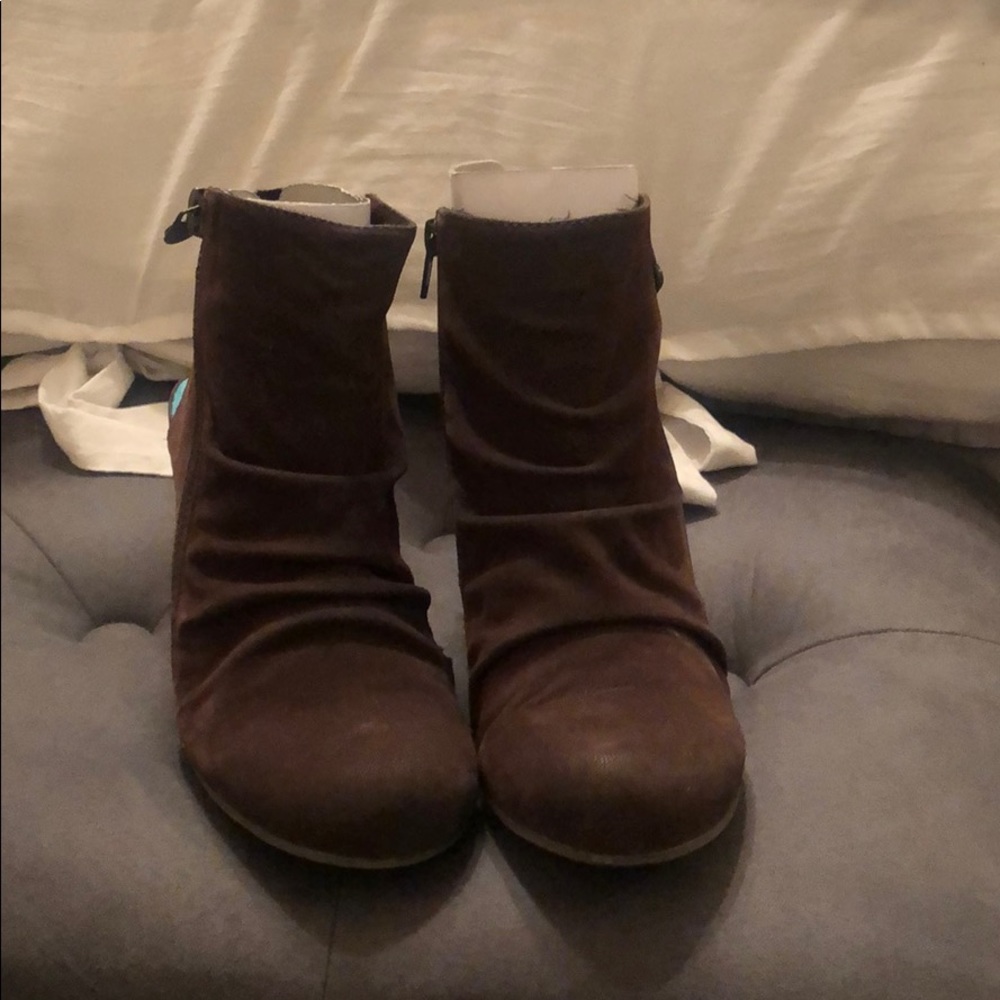 Short heel Ankle Boots.